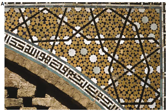 afbeeldingen: Lu & Steinhardt - Science maart 2007
rechterzwik van de Darb-I-Imam (Isfahan - Iran)